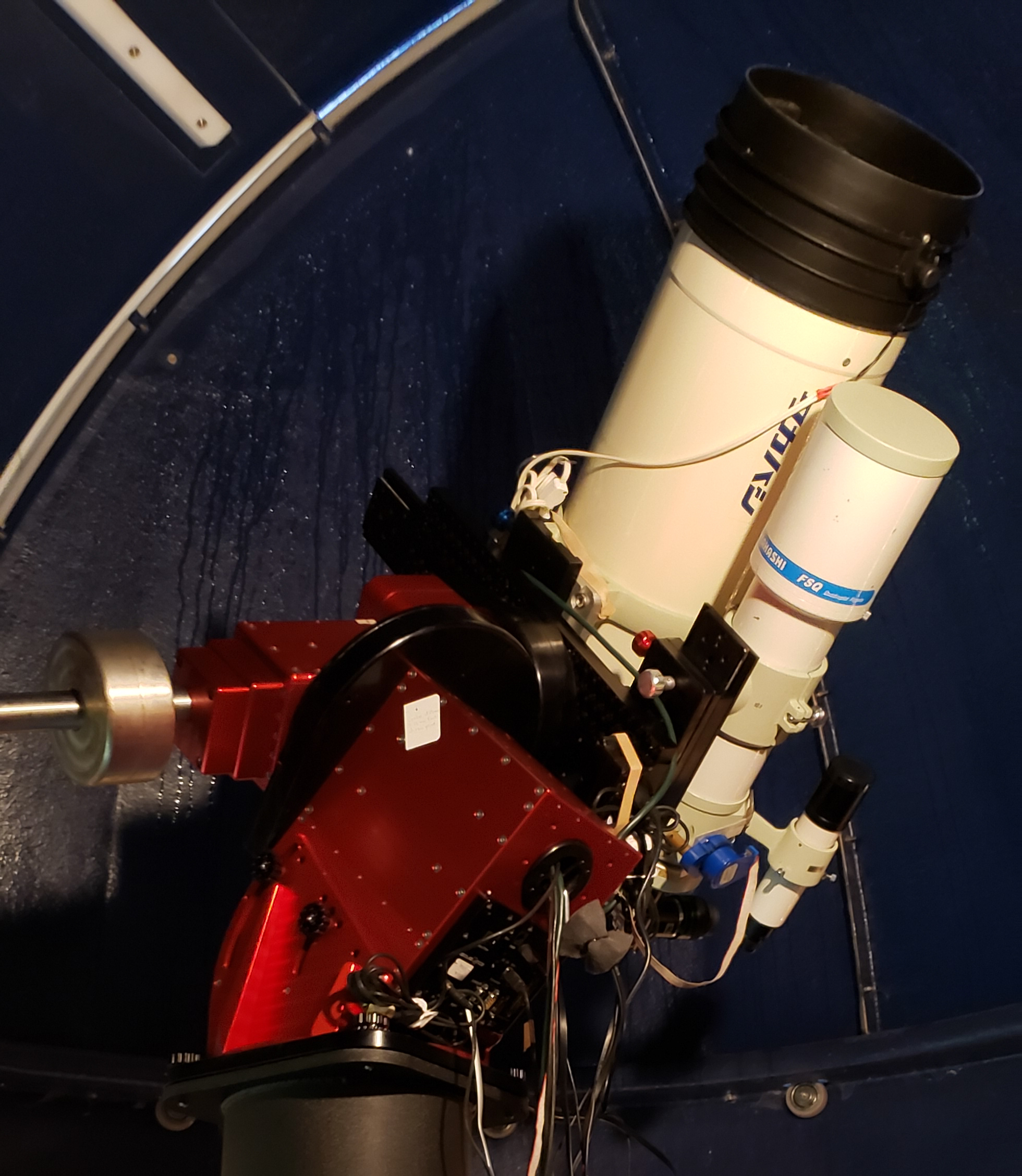 Telescope with calibrator